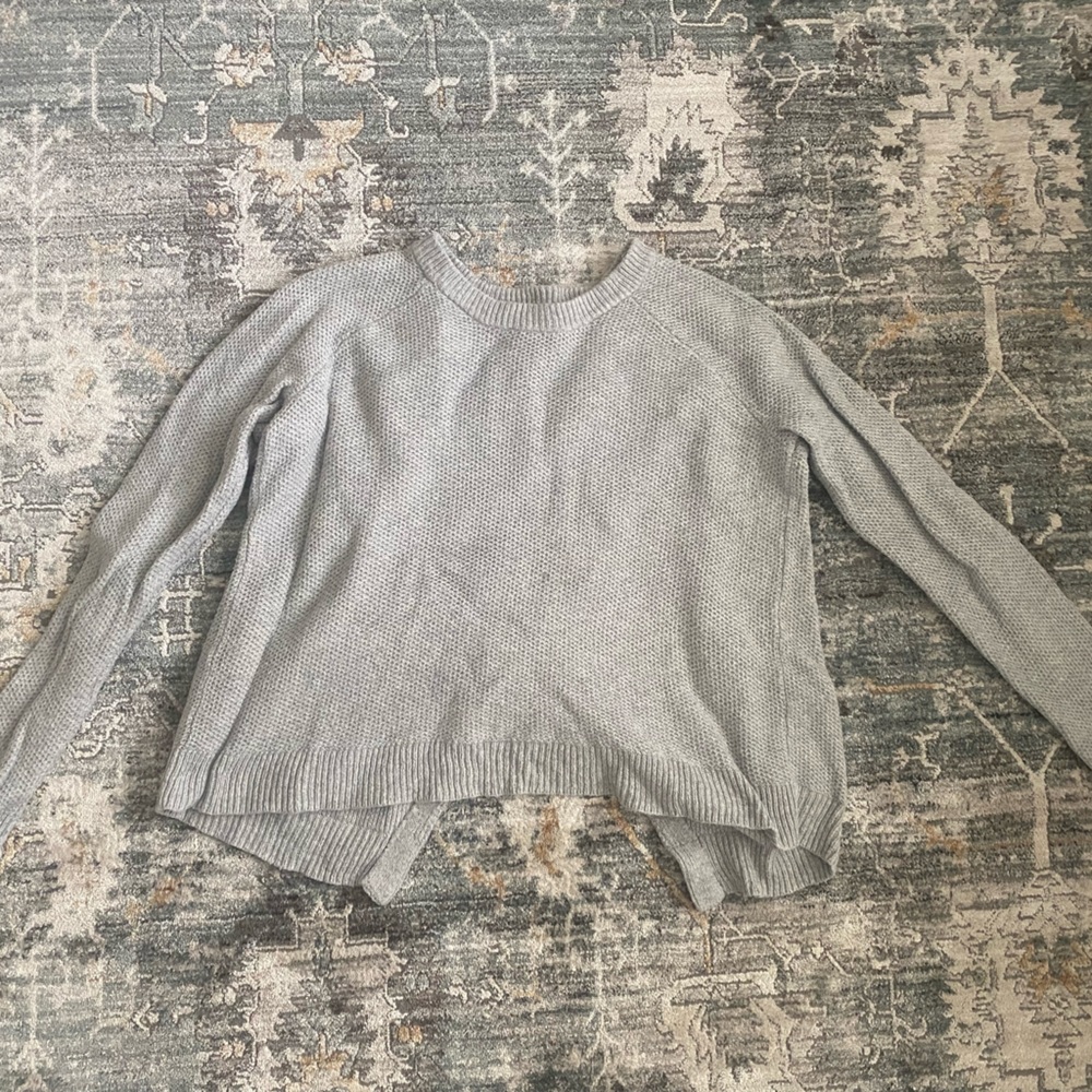 Gray Madewell sweater, size extra small with open back